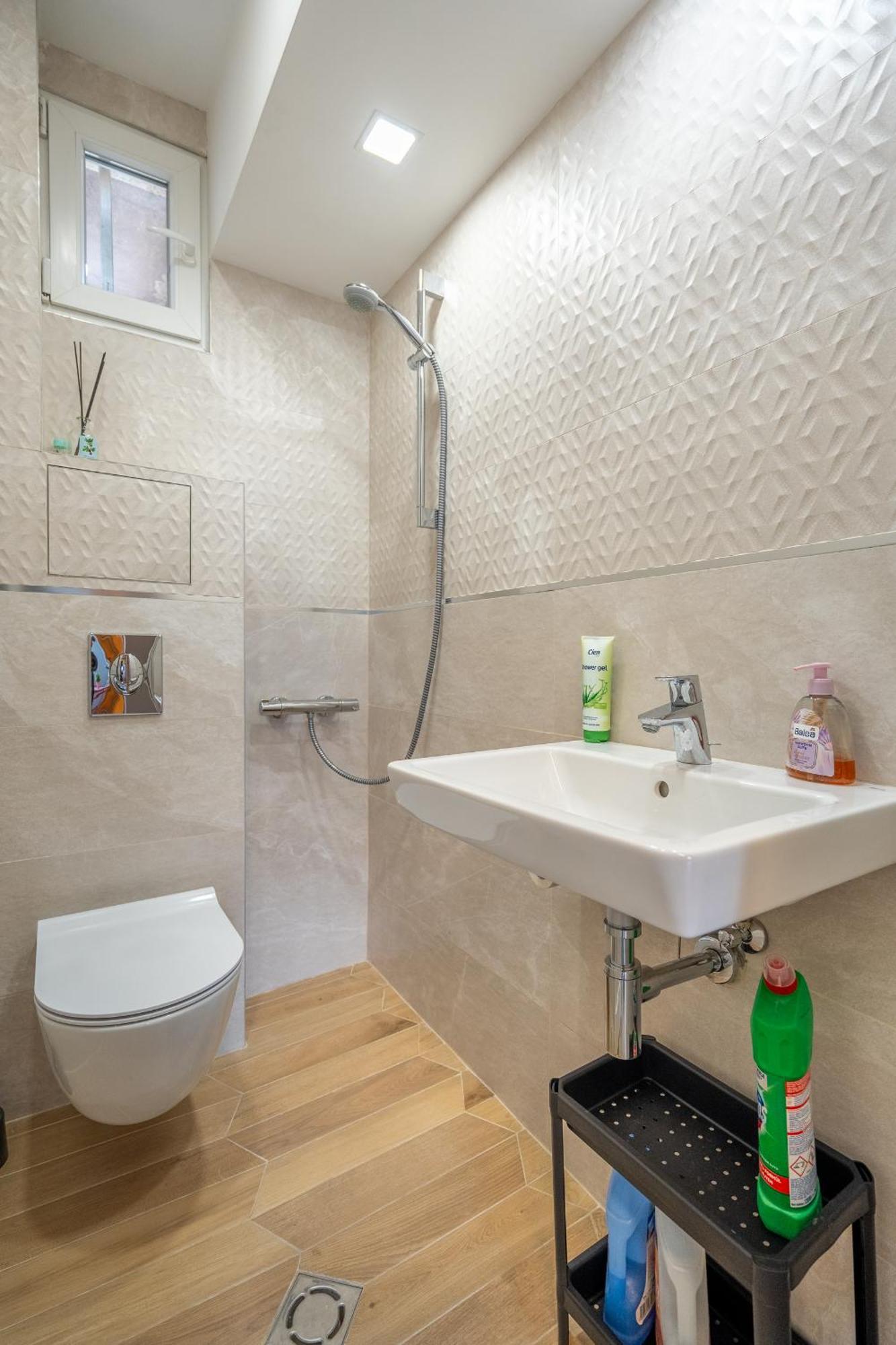 Downtown Apartment Eymi Sofia Eksteriør bilde