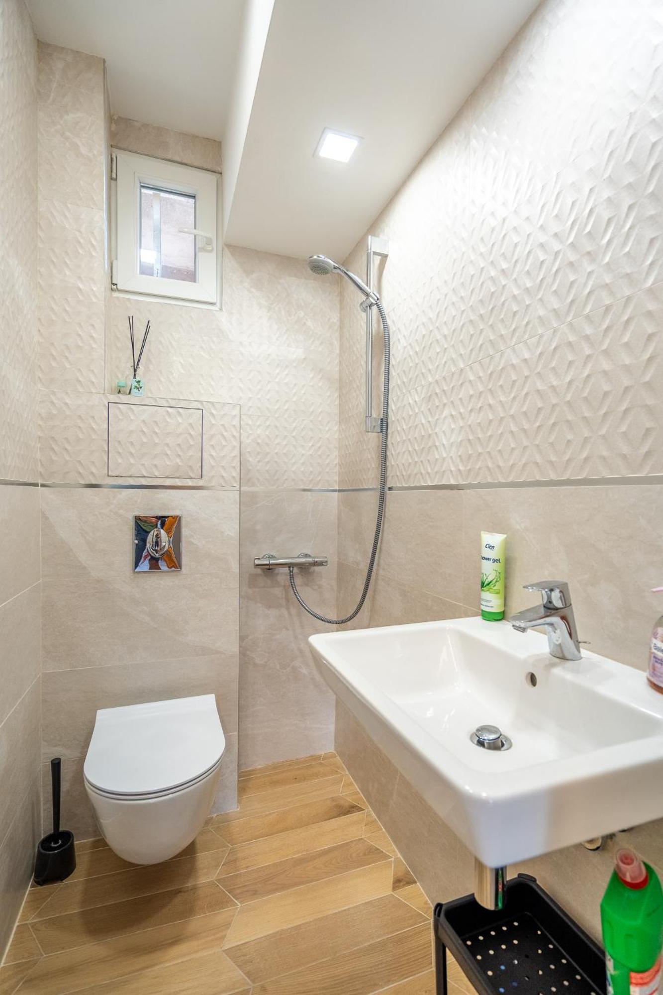 Downtown Apartment Eymi Sofia Eksteriør bilde